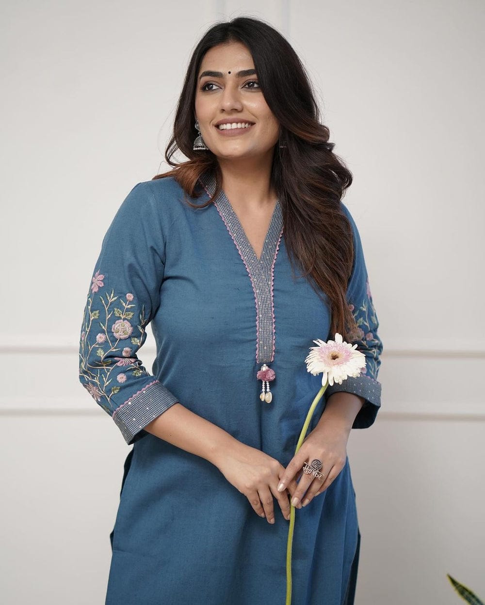Women's Premium Cotton Slub Embroidered Kurta Pant Set