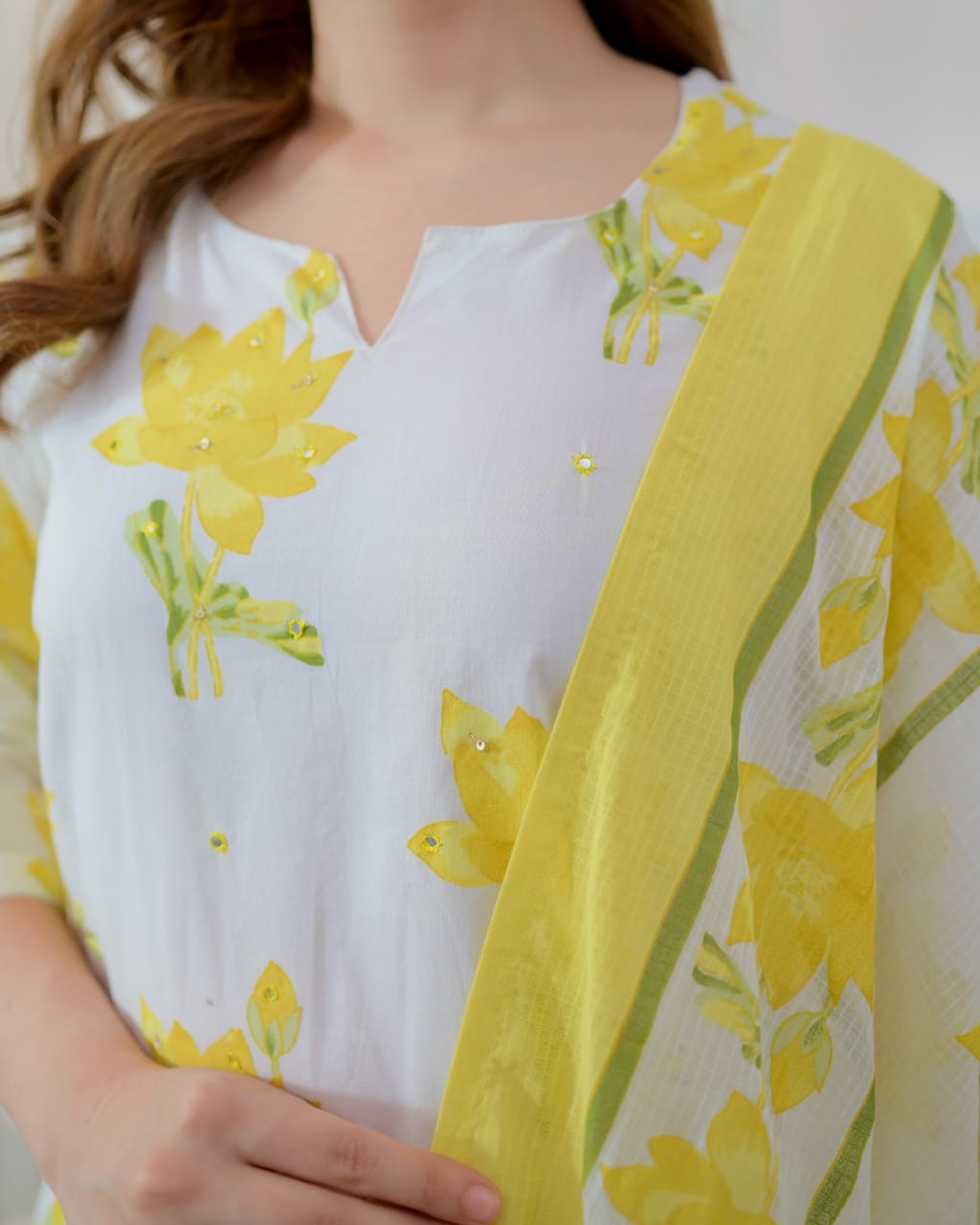 Women's Premium Floral Printed Cotton Kurti Set with Mul Cotton Dupatta
