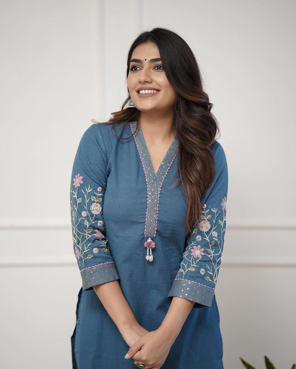 Women's Premium Cotton Slub Embroidered Kurta Pant Set