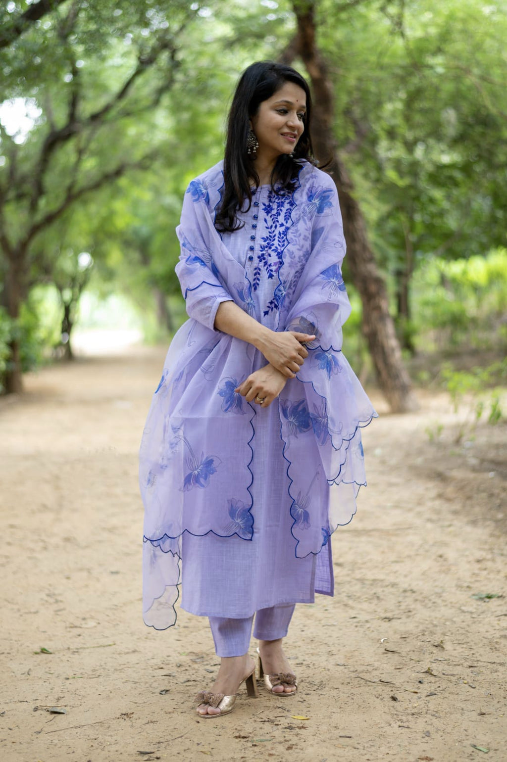 Women's Embroidered Cotton Kurta Set with Organza Dupatta
