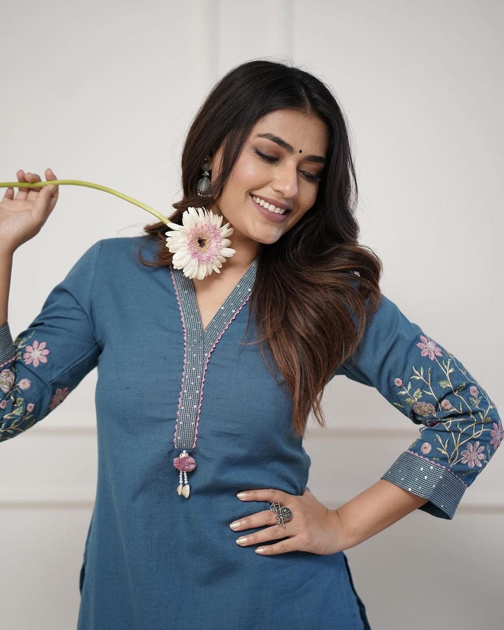 Women's Premium Cotton Slub Embroidered Kurta Pant Set