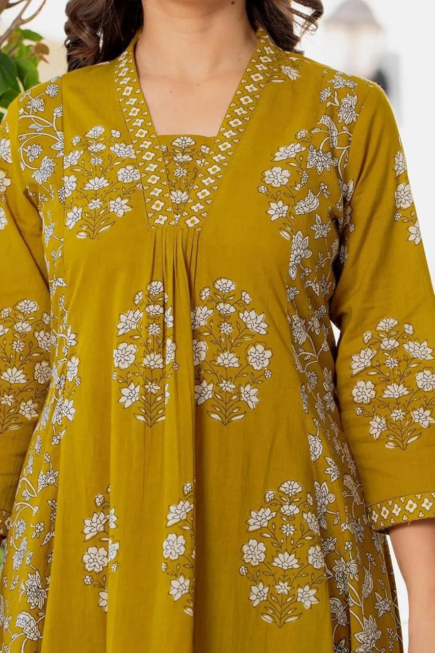 Women's Pure Fine Cotton Floral Printed Kurti Set with Pants & Mulmul Dupatta