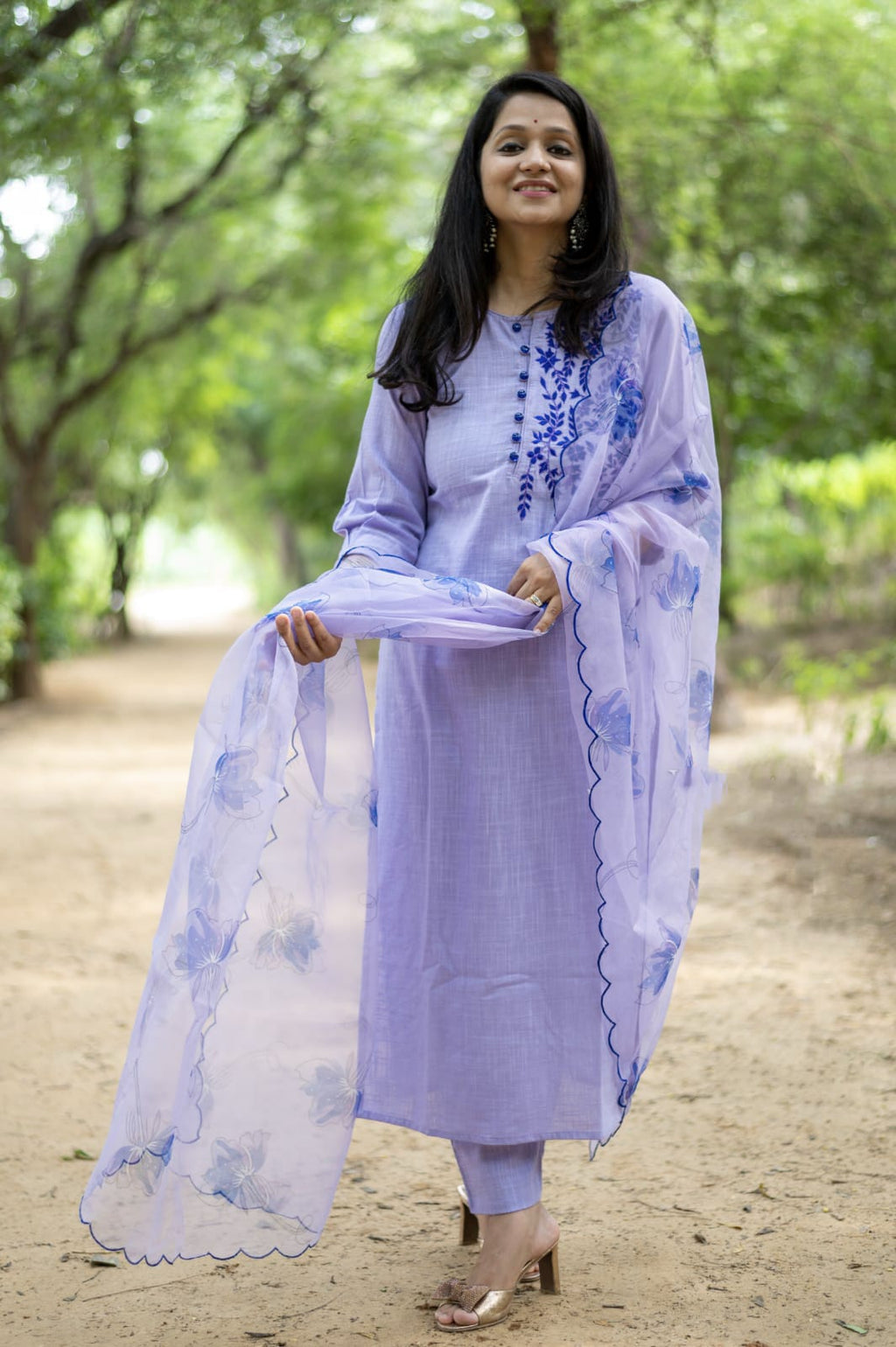 Women's Embroidered Cotton Kurta Set with Organza Dupatta