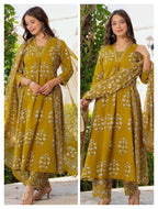 Women's Pure Fine Cotton Floral Printed Kurti Set with Pants & Mulmul Dupatta