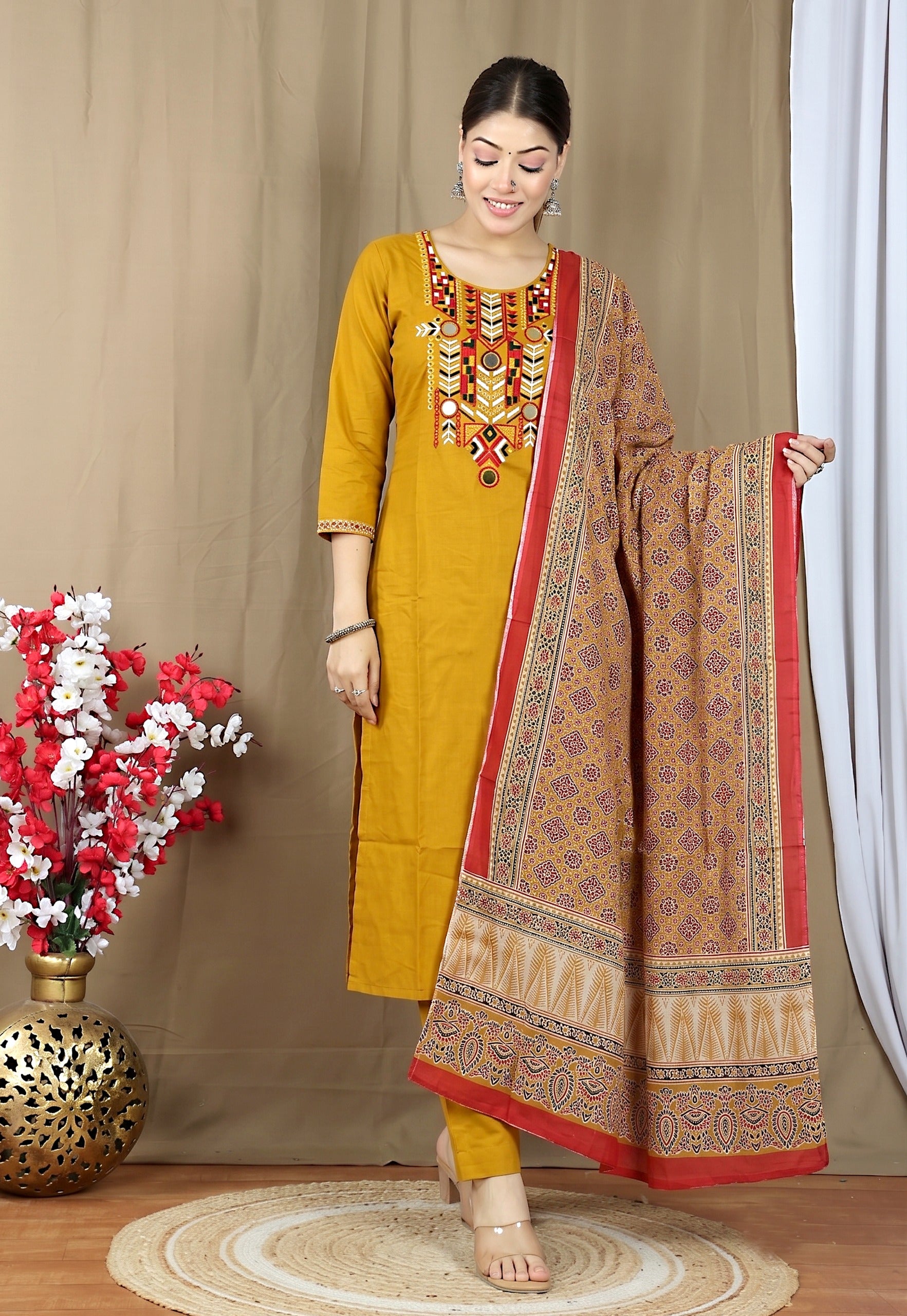 Women's Dabu Cotton Kurta Set with Printed Dupatta