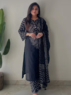 Women's Premium Cotton Bandhani Print Kurta Set with Cotton Dupatta